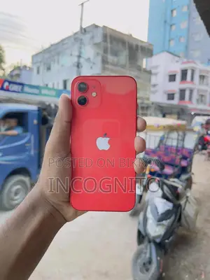Apple iPhone 12 128 GB Red