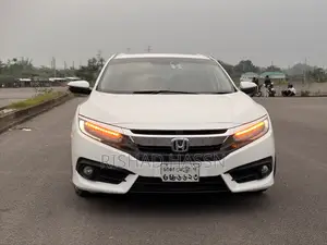 Honda Civic 2016 Pearl