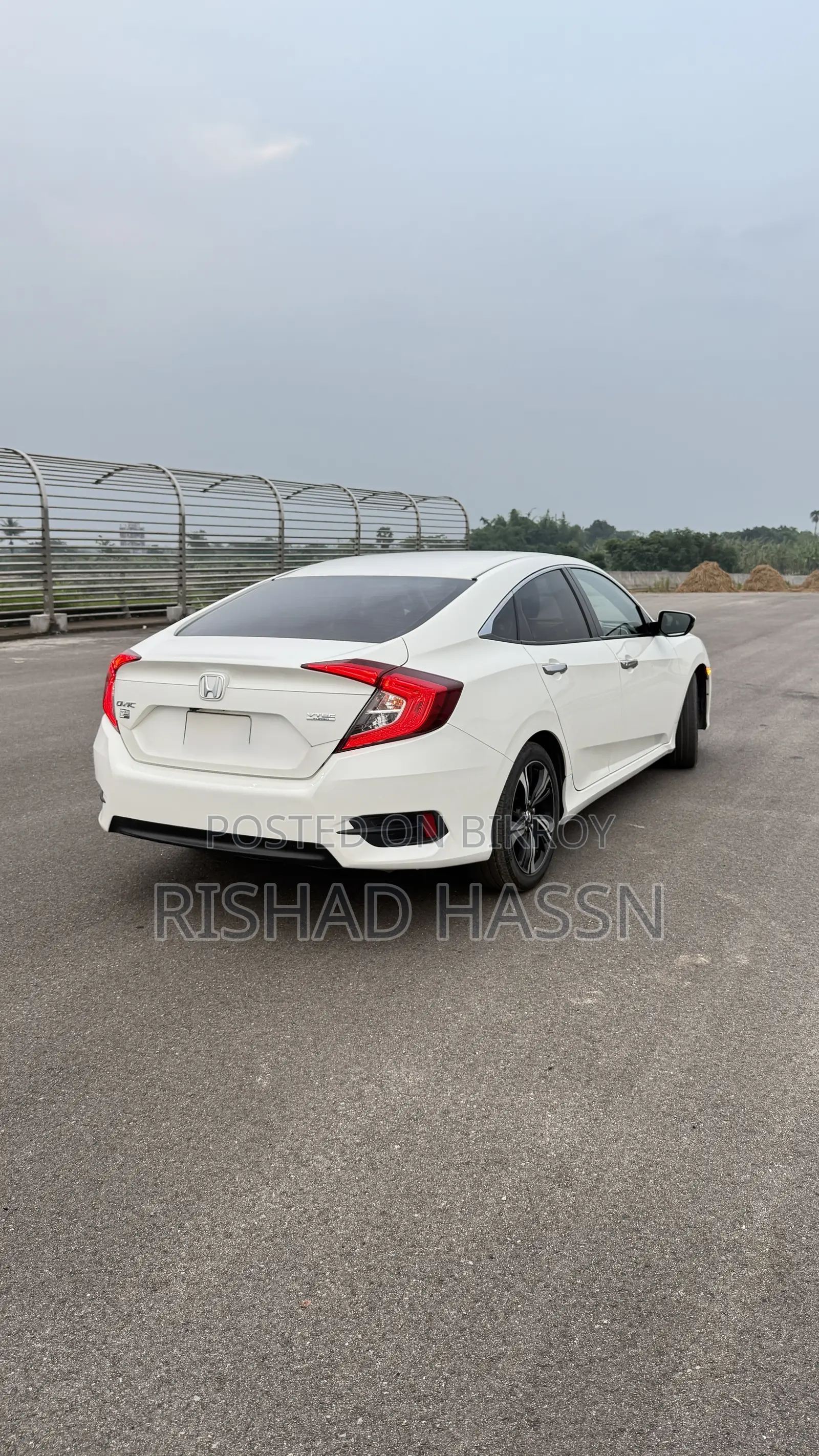 Honda Civic 2016 Pearl
