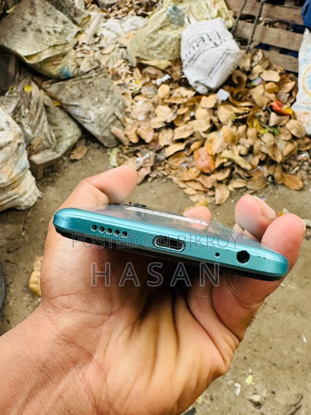 Tecno Spark 8C 64 GB Gray