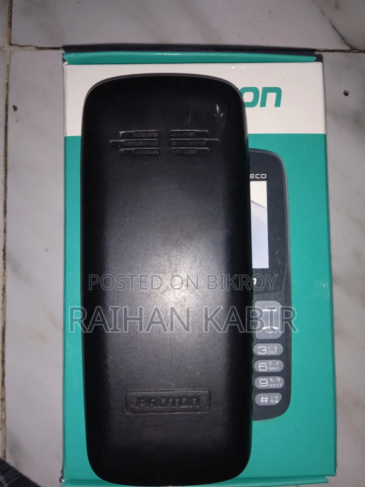 Proton 4 GB Black