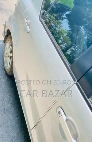 টয়োটা অ্যাকুয়া জি ২০১৪ সিলভার