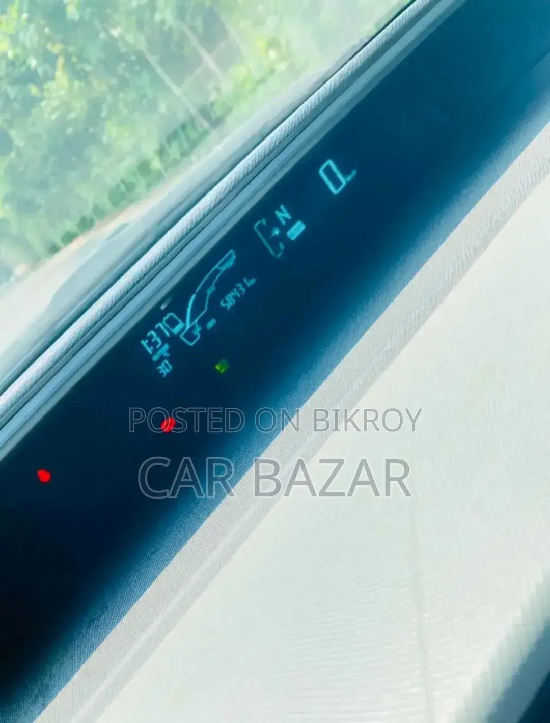 টয়োটা অ্যাকুয়া জি ২০১৪ সিলভার