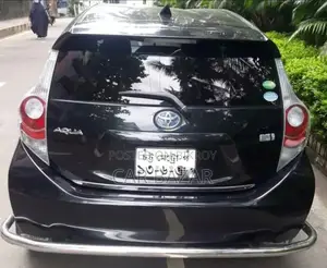 Toyota Aqua 2012 Black