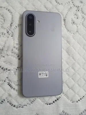 New Samsung Galaxy A17 5G 128 GB Gray