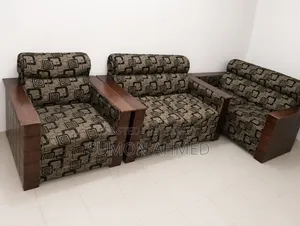 Sofa 3-piece set for 2+2+1 people.