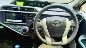 Toyota Aqua 2013 White