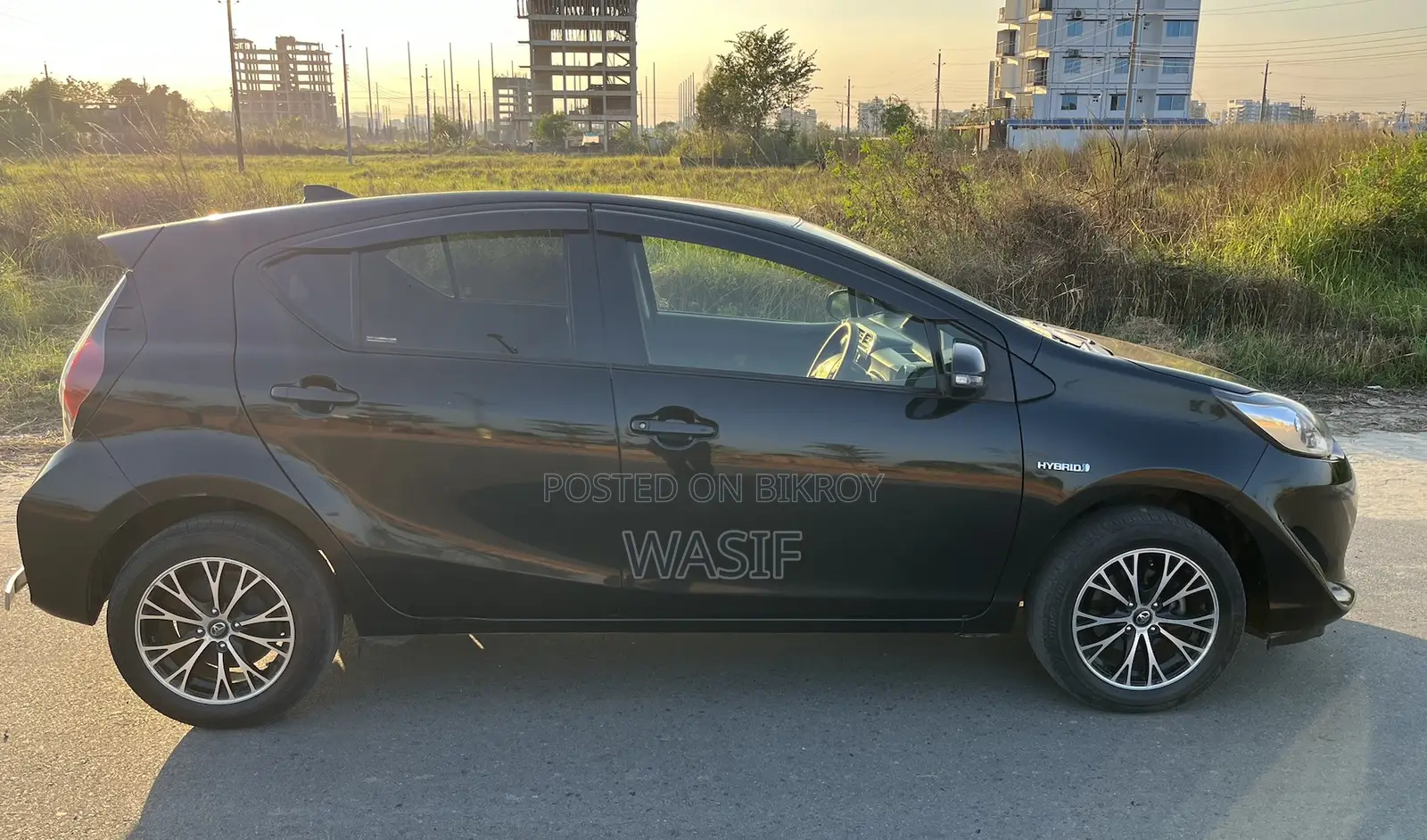 Toyota Aqua 2017 Black