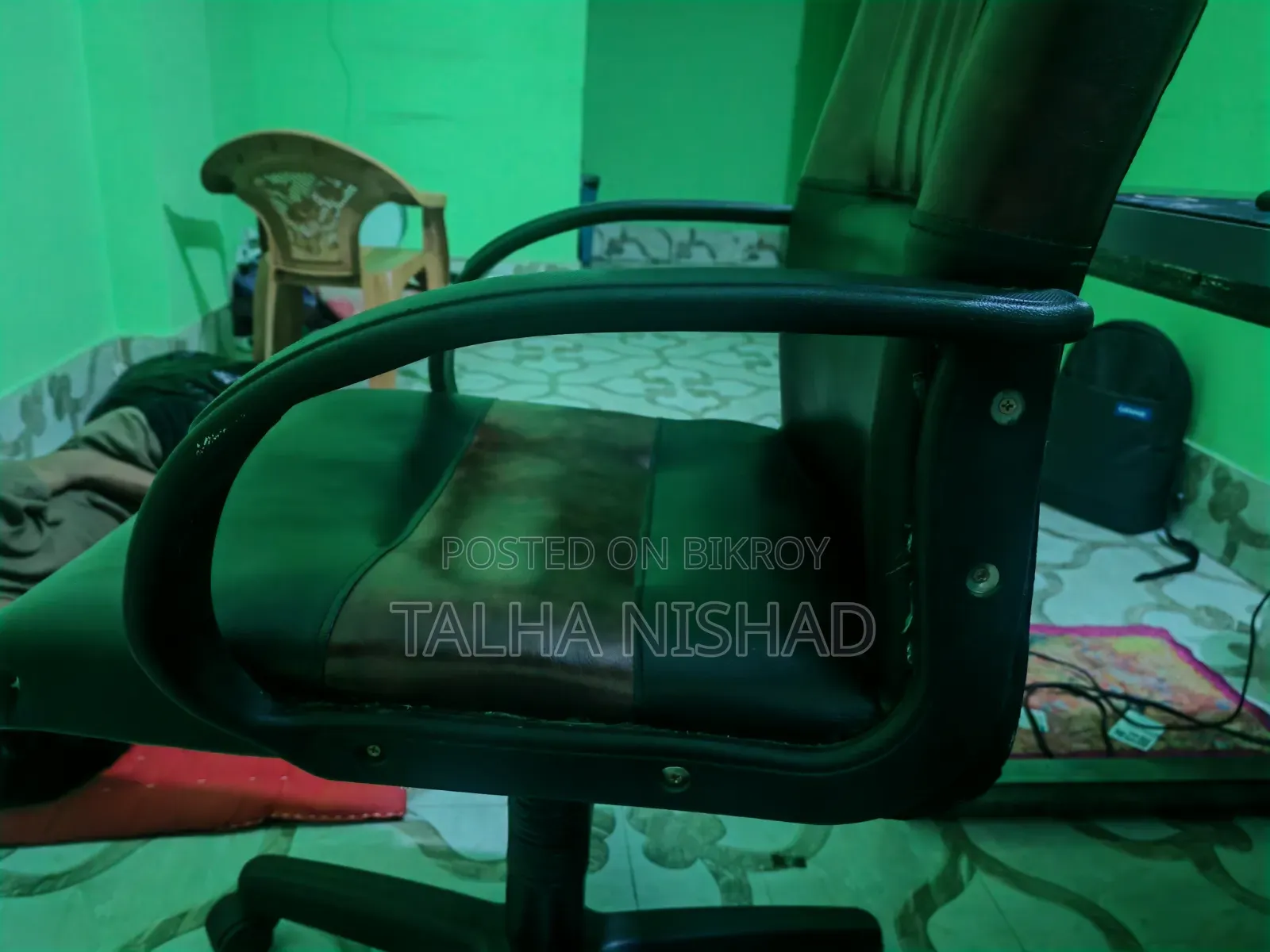 Boss Chair
