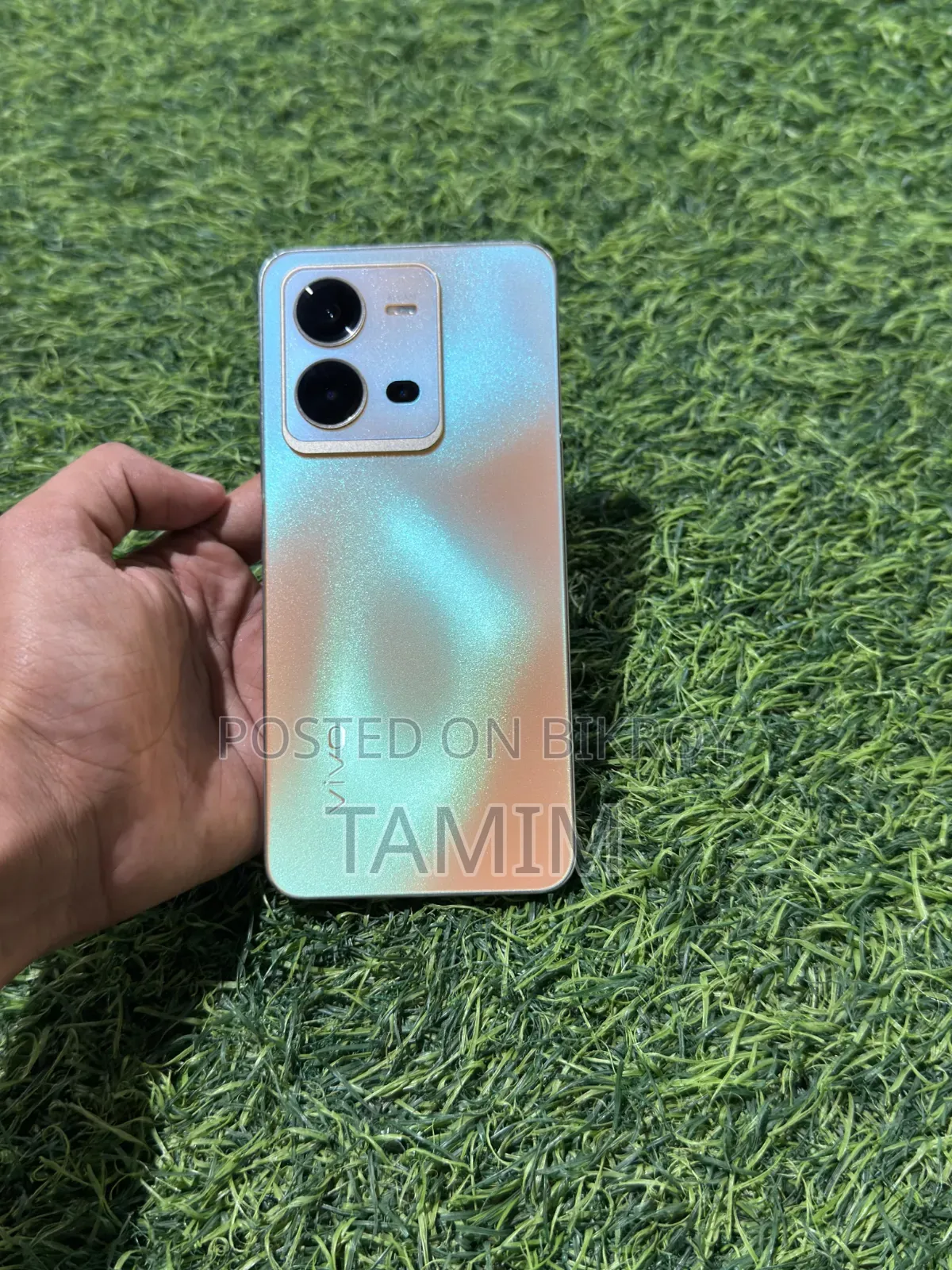 New Vivo V25e 128 GB Rose Gold