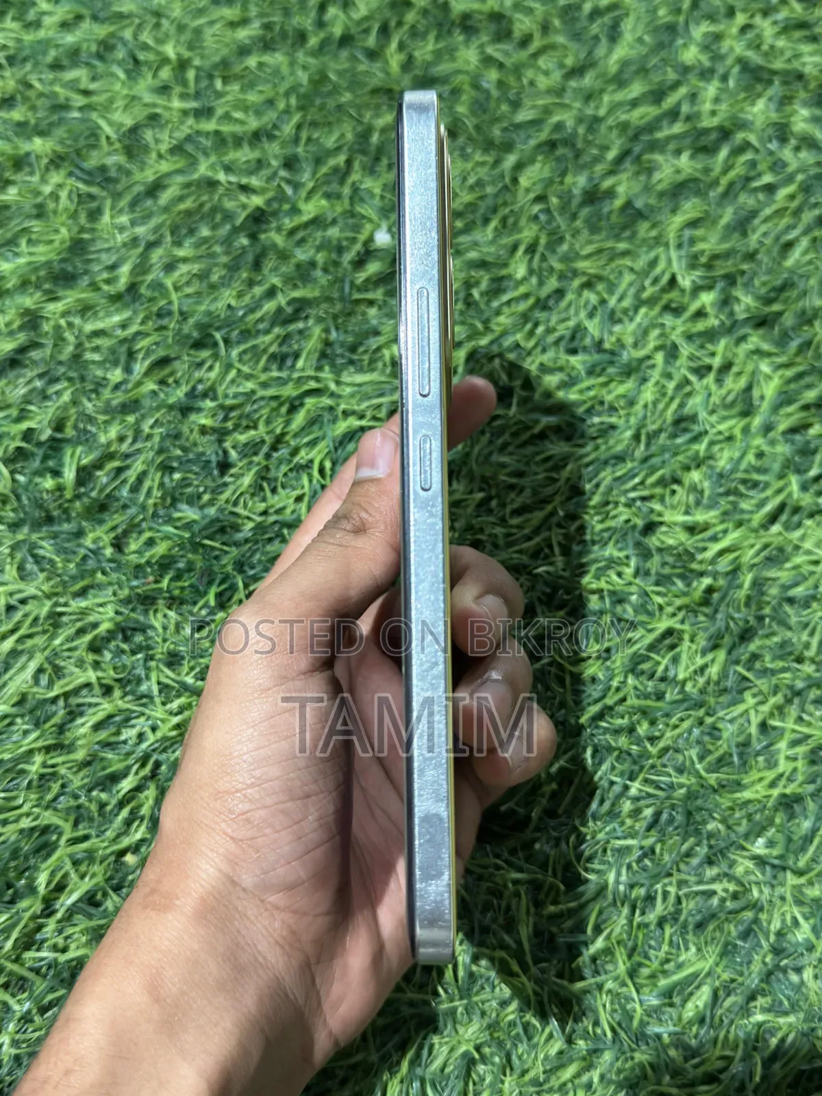 New Vivo V25e 128 GB Rose Gold