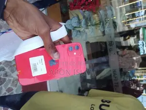 Apple iPhone 12 128 GB Red