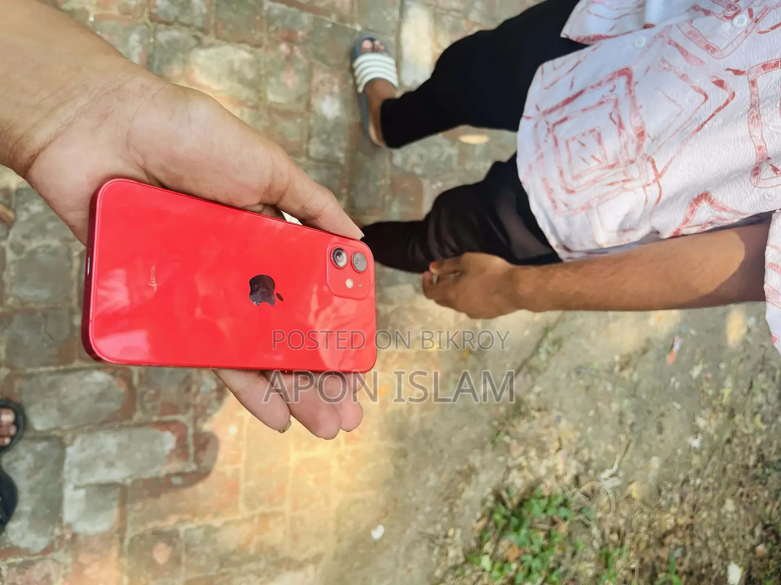 Apple iPhone 12 128 GB Red