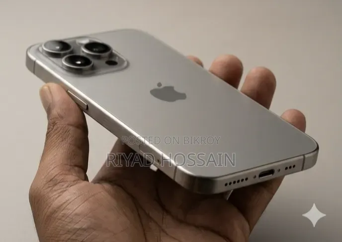 Apple iPhone 16 Pro Max 256 GB Silver