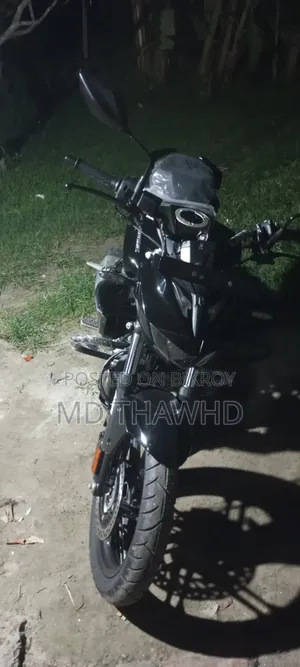 Hero Xtreme 125R 2025 Black