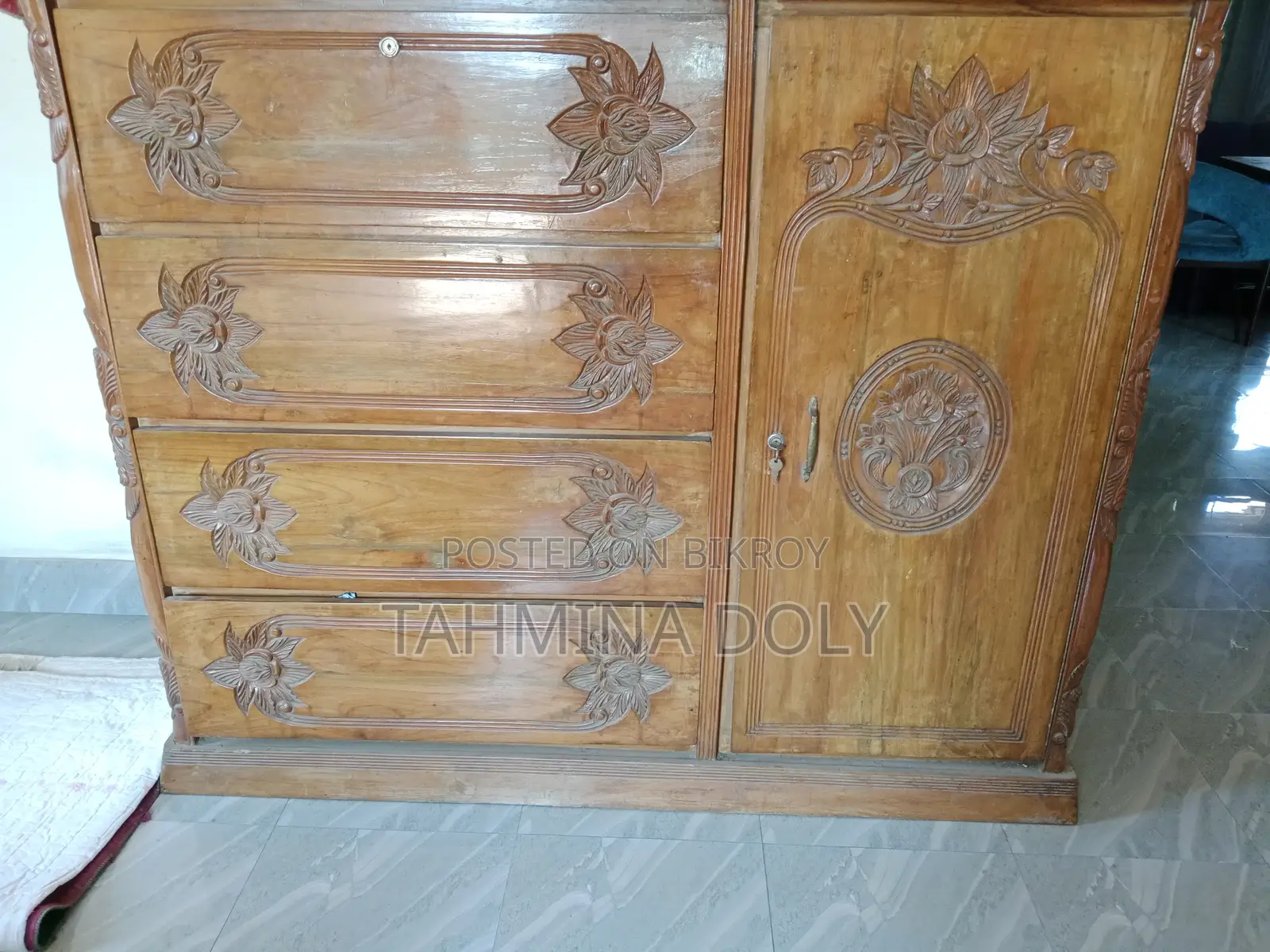 Wardrobe, Dressing Table, Showcase