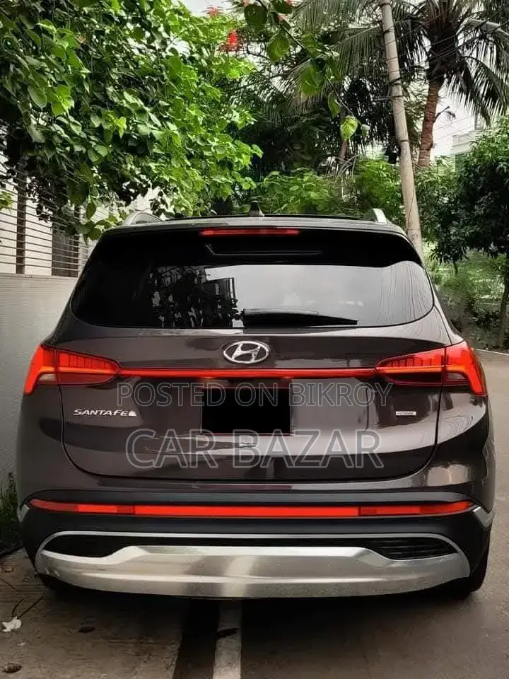 হুন্দাই সান্তা ফে ২০২২ গ্রে