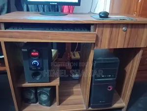 Desktop Computer 4GB Intel Core i3 HDD 128GB