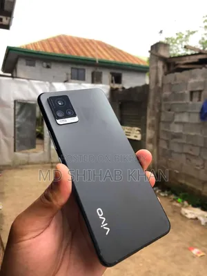 Vivo V20 128 GB Black