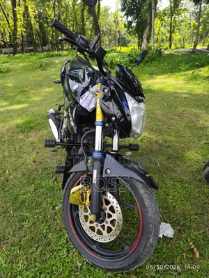 সুজুকি জিক্সার মনোটোন ২০২৩ ব্ল্যাক