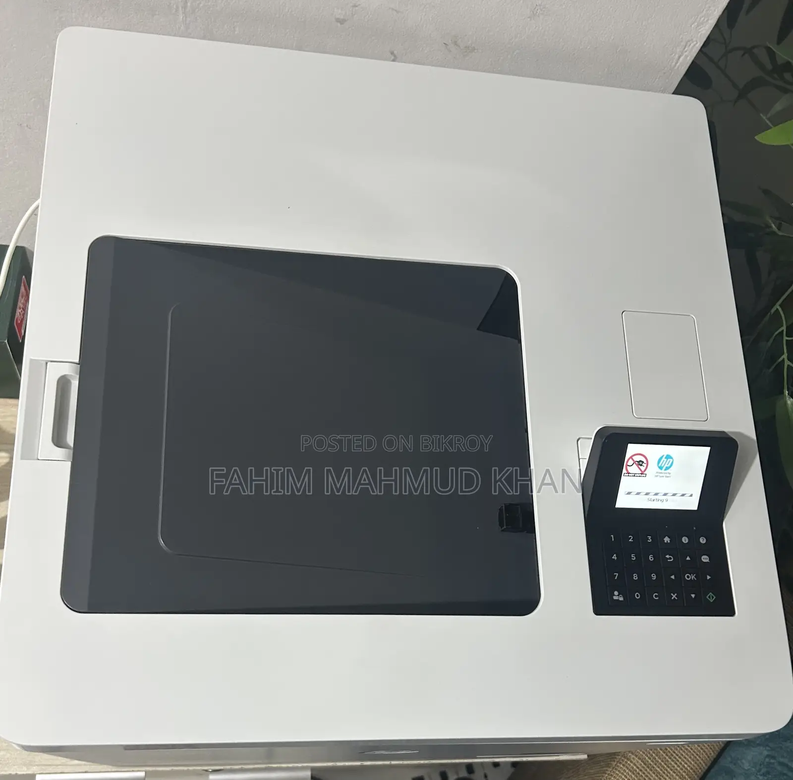 Color LaserJet Enterprise M554