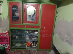 ইসটিলের আলমারি