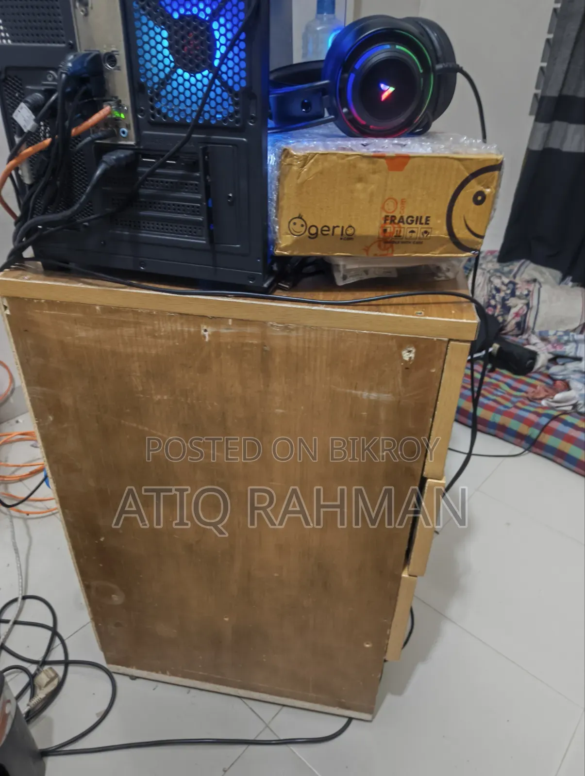 ১.৮ X ৩.৫ ফুট কম্পিউটার টেবিল