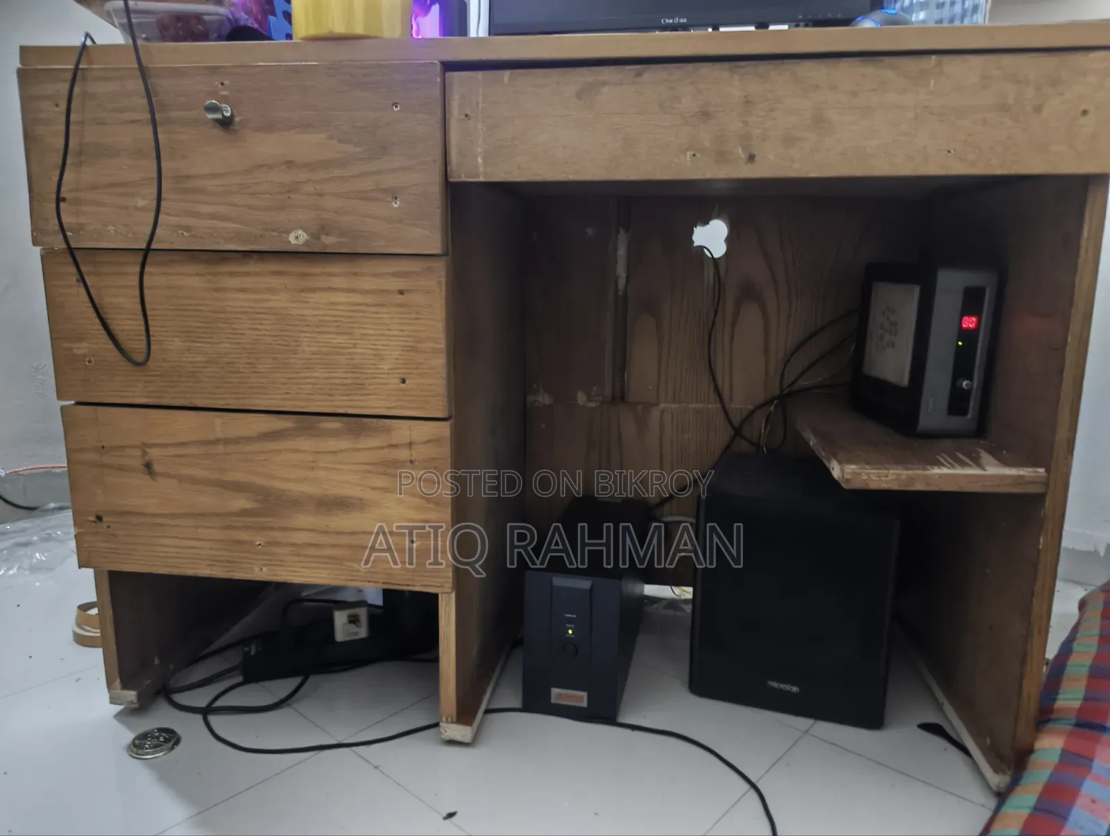 ১.৮ X ৩.৫ ফুট কম্পিউটার টেবিল