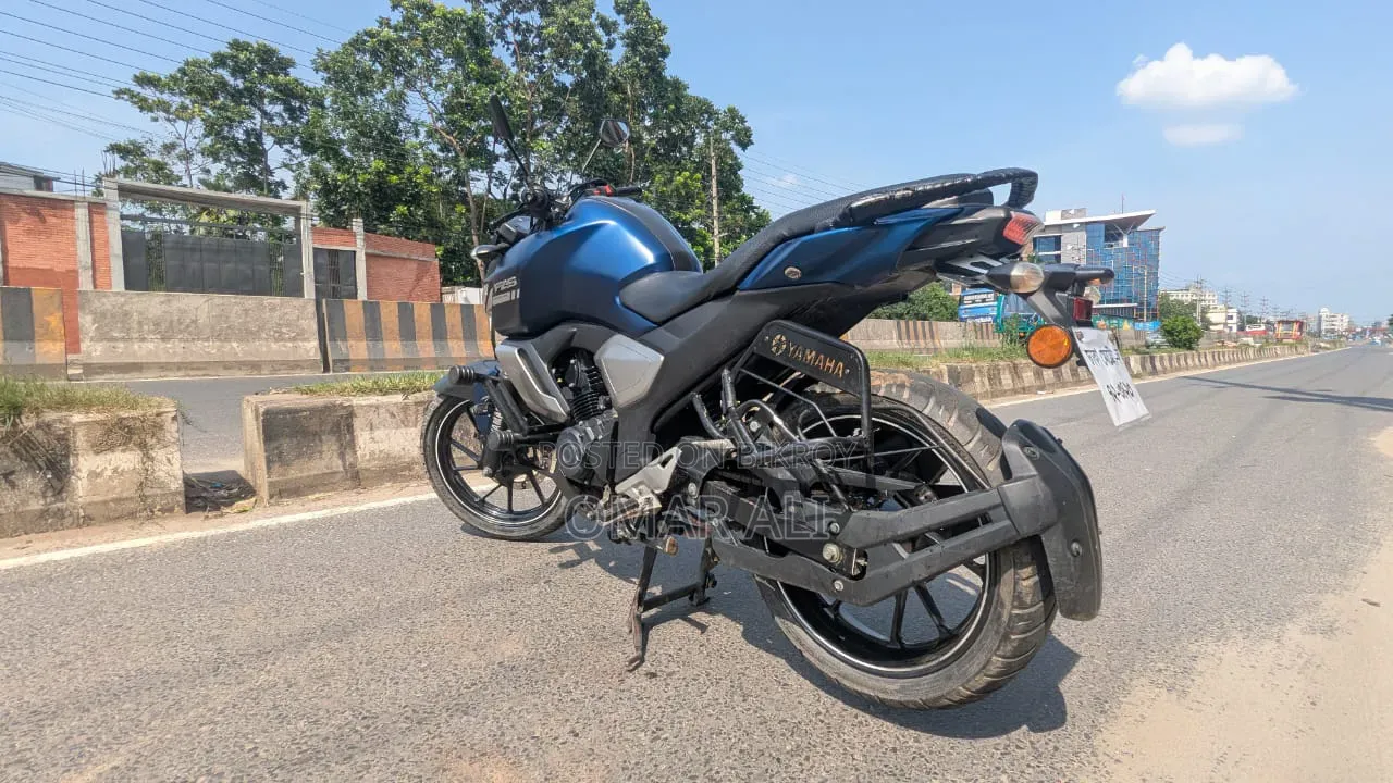 Yamaha FZ 2022 Blue