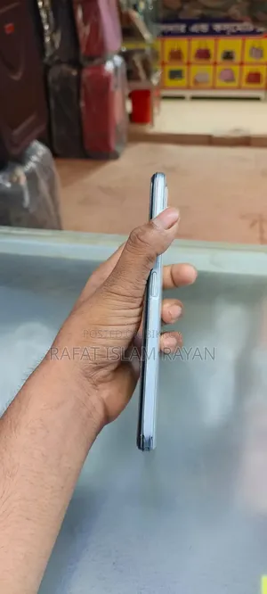 Vivo Y21 64 GB
