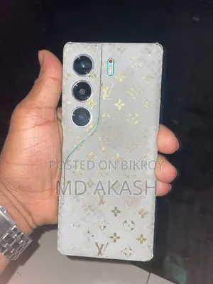 Tecno Camon 40 Pro 5G ২৫৬ জিবি