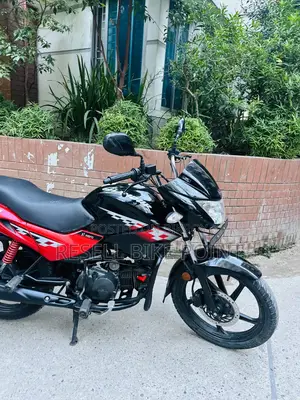 হিরো গ্ল্যামার ২০২১ ব্ল্যাক