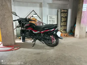 Bajaj Discover 125 2025 Black