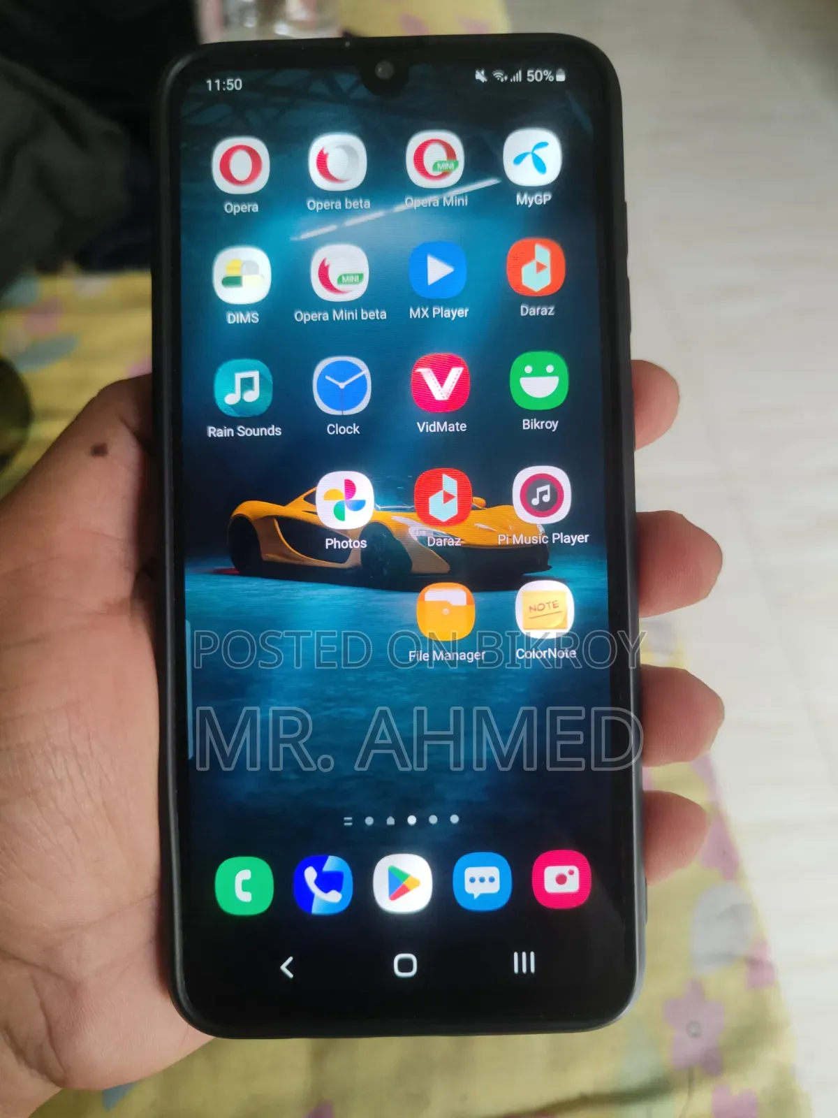 Samsung Galaxy A70 128 GB White