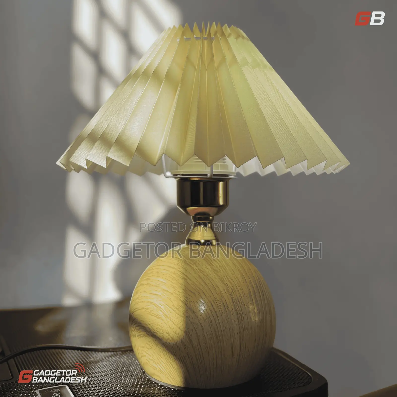 Premium Wooden Base Pleated Table Lamp