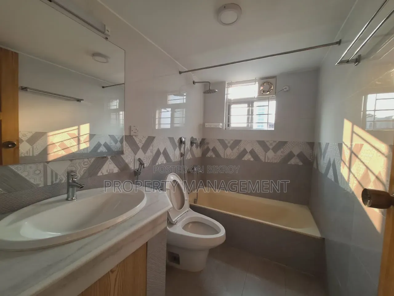 4-Bedroom Apartment in Concord, Gulshan for Rent