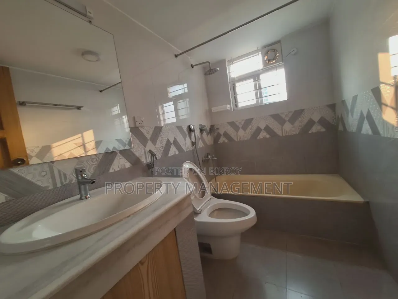 4-Bedroom Apartment in Concord, Gulshan for Rent