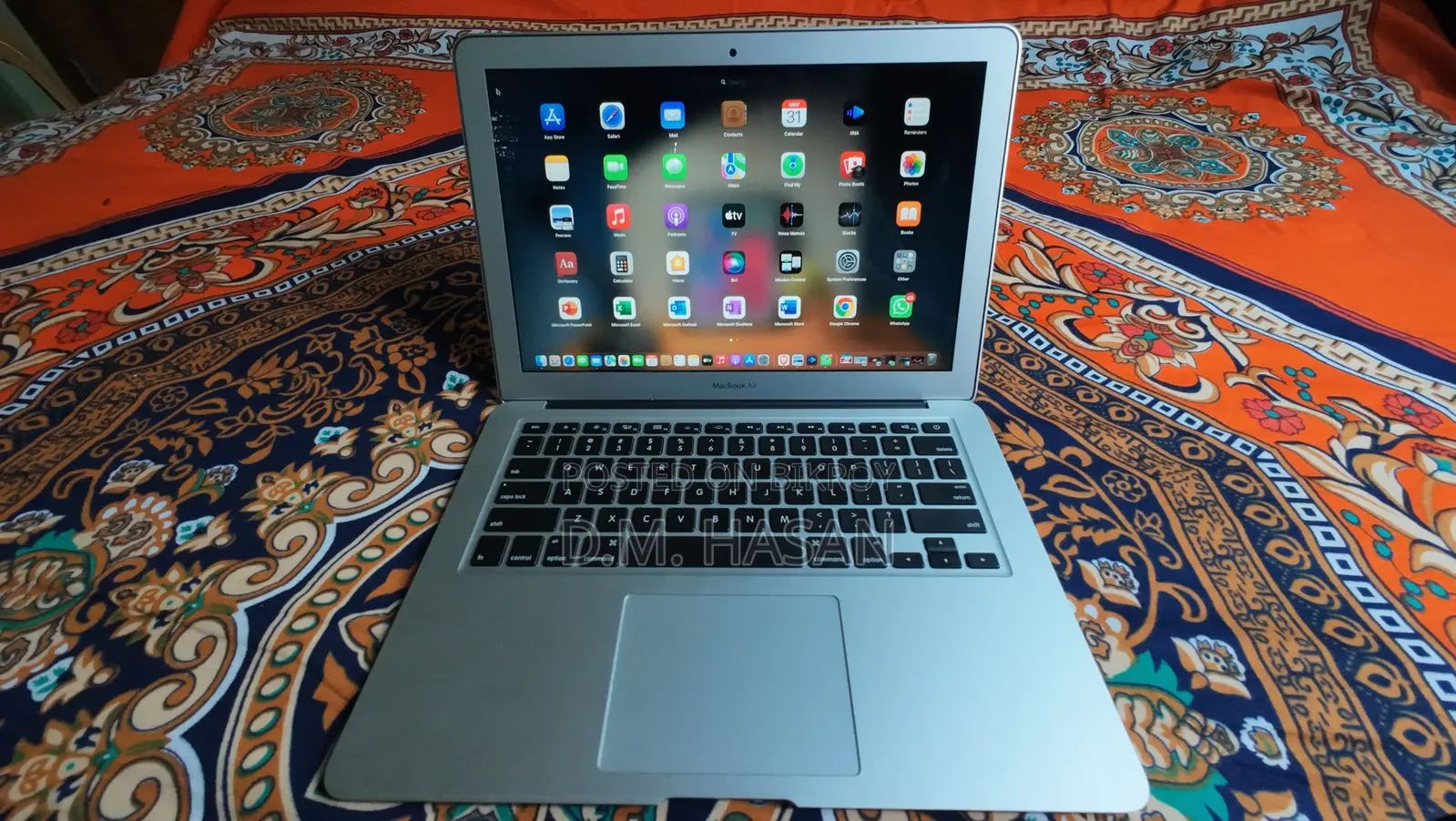 Laptop Apple MacBook 2017 8GB Intel Core I5 SSD 256GB