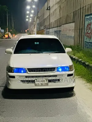 Toyota Corolla Automatic 1994 White