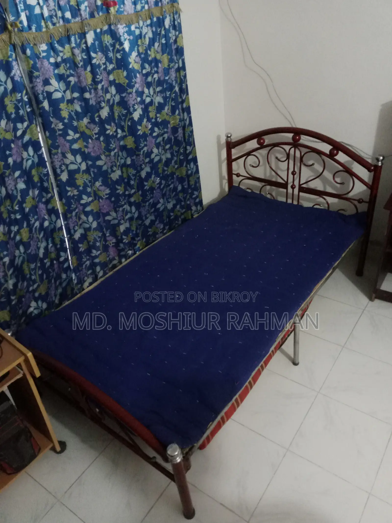খাট বিক্রি হবে