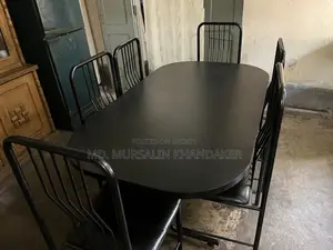 Otobi 6 Seater Dining Table for Sale!!!