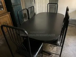 Otobi 6 Seater Dining Table for Sale!!!