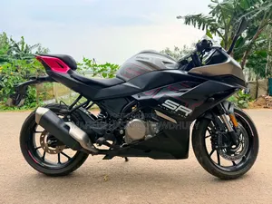 CFMoto 300SR 2025