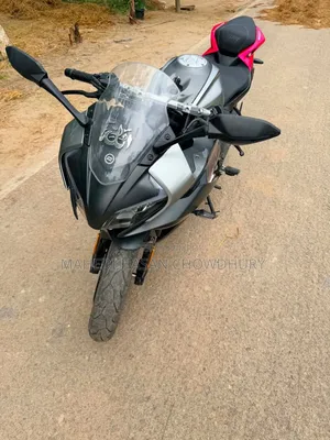 CFMoto 300SR 2025
