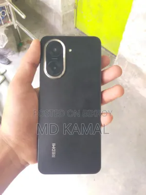 রিয়েলমি ১২৮ জিবি ব্ল্যাক