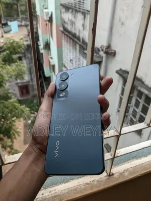 Vivo Y04 64 GB Green