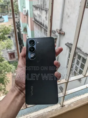 Vivo Y04 64 GB Green