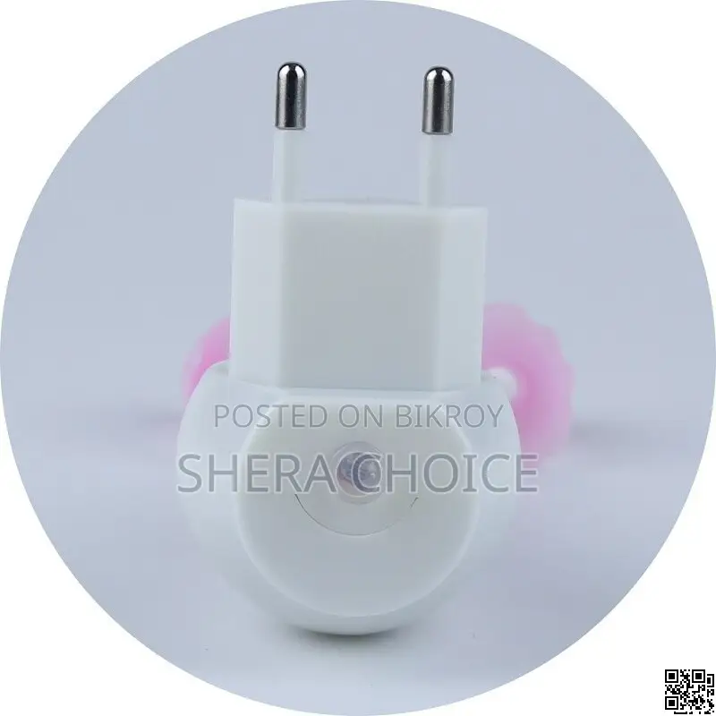 Romantic LED Mushroom Light — Attractive Mushroom-Shaped Design