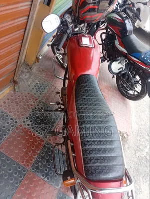 Hero Splendor Plus ২০১৫ লাল