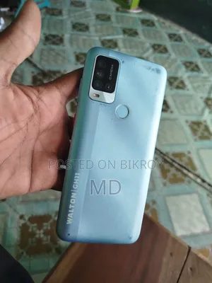 Walton 32 GB Blue